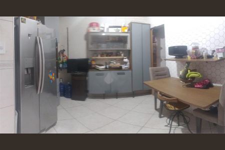 Casa à venda com 115m², 3 quartos e 2 vagas