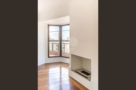 Apartamento à venda com 591m², 4 quartos e 5 vagas