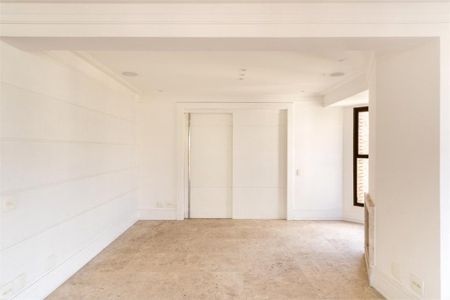 Apartamento à venda com 591m², 4 quartos e 5 vagas