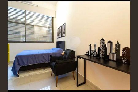 Apartamento à venda com 25m², 1 quarto e sem vaga