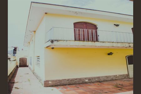 Casa à venda com 263m², 4 quartos e 5 vagas