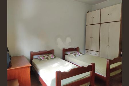 Casa à venda com 70m², 2 quartos e sem vaga
