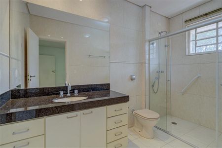 Casa à venda com 454m², 5 quartos e 4 vagas