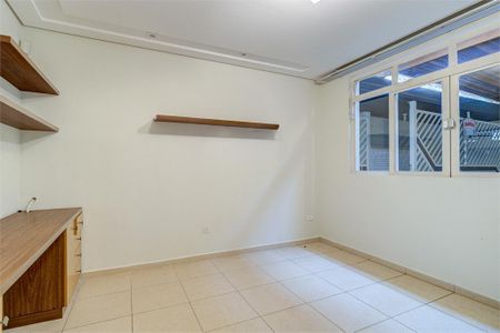 Casa à venda com 454m², 5 quartos e 4 vagas