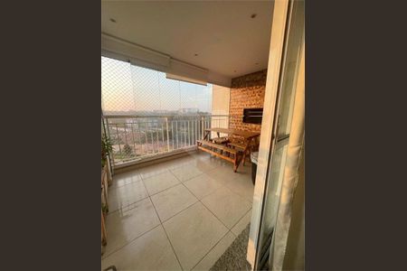 Apartamento à venda com 109m², 3 quartos e sem vaga