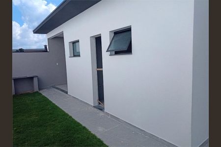 Casa à venda com 135m², 3 quartos e 4 vagas
