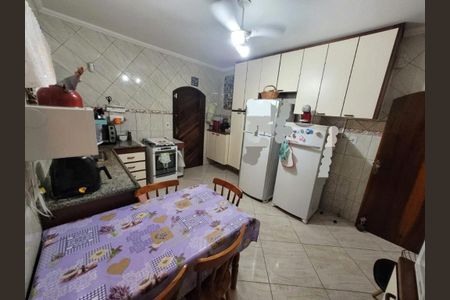 Casa à venda com 150m², 3 quartos e 4 vagas
