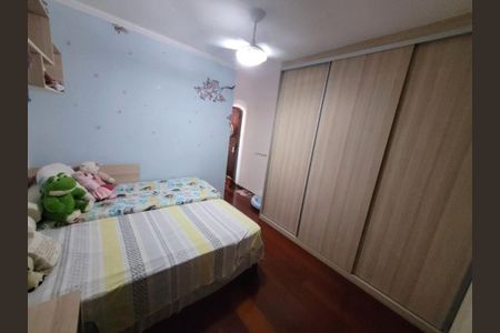 Casa à venda com 150m², 3 quartos e 4 vagas