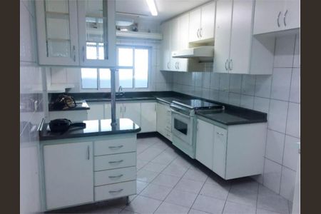 Apartamento à venda com 112m², 2 quartos e 2 vagas