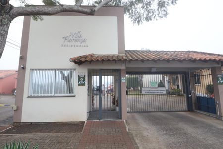 Casa de condomínio à venda com 55m², 2 quartos e 2 vagasFachada e portaria