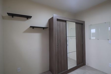 Casa de condomínio à venda com 55m², 2 quartos e 2 vagasQuarto 1
