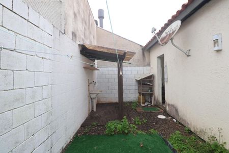 Casa de condomínio à venda com 55m², 2 quartos e 2 vagasÁrea externa