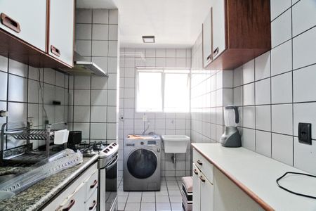 Apartamento à venda com 55m², 2 quartos e 1 vaga Apartamento à venda com 55m², 2 quartos e 1 vagaCozinha