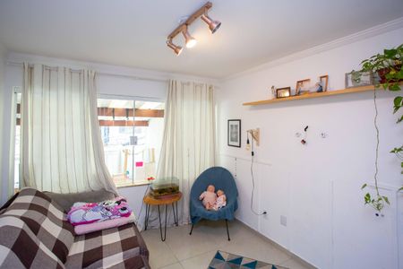 Sala de TV de casa para alugar com 4 quartos, 125m² em Centro, Diadema