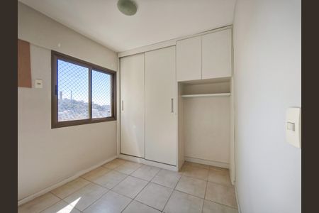 Apartamento à venda com 70m², 2 quartos e 1 vagaQuarto 2
