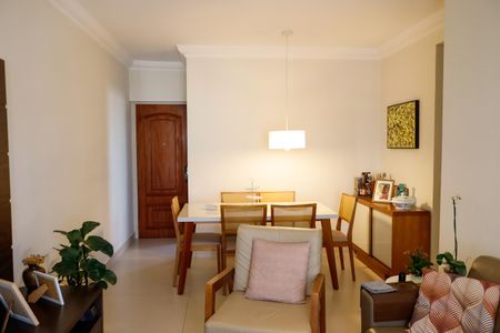 Apartamento para alugar com 88m², 3 quartos e 2 vagasSala