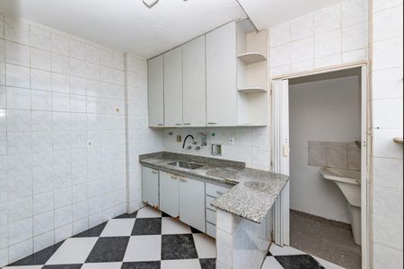 Apartamento à venda com 120m², 2 quartos e 1 vaga Apartamento à venda com 120m², 2 quartos e 1 vagaCozinha