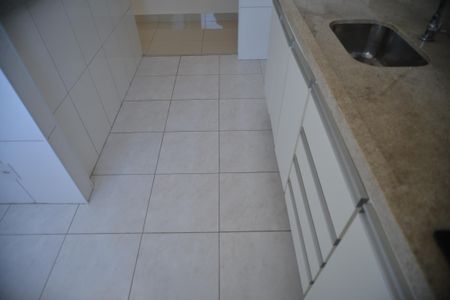 Apartamento para alugar com 67m², 2 quartos e 2 vagasCozinha