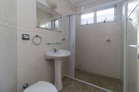 Apartamento para alugar com 66m², 2 quartos e 2 vagas Apartamento para alugar com 66m², 2 quartos e 2 vagasBanheiro