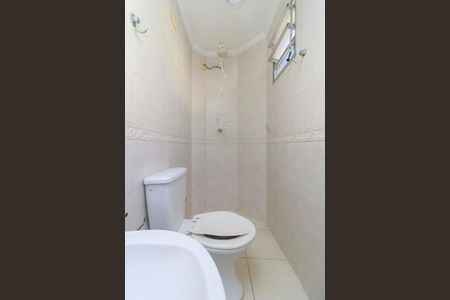 Apartamento para alugar com 66m², 2 quartos e 2 vagas Apartamento para alugar com 66m², 2 quartos e 2 vagasBanheiro