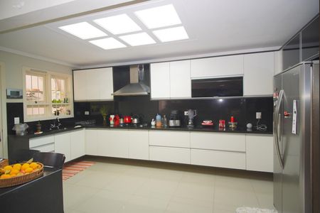 Casa à venda com 240m², 3 quartos e 4 vagasCozinha