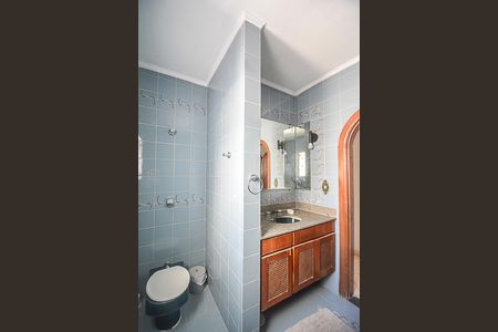 Casa à venda com 541m², 4 quartos e 2 vagas Casa à venda com 541m², 4 quartos e 2 vagasBanheiro da Suíte 3