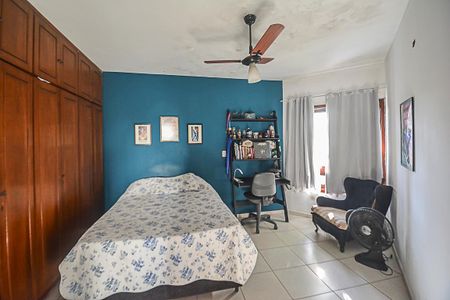 Casa à venda com 541m², 4 quartos e 2 vagas Casa à venda com 541m², 4 quartos e 2 vagasSuíte 3