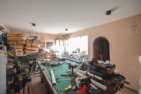 Casa à venda com 541m², 4 quartos e 2 vagas Casa à venda com 541m², 4 quartos e 2 vagasÁrea de jogos