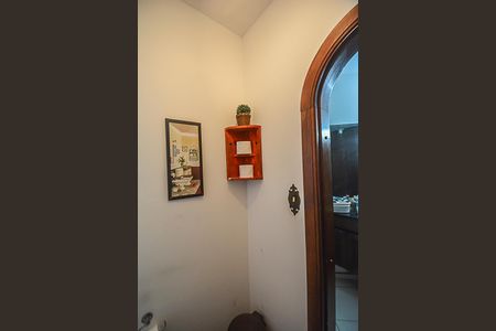 Casa à venda com 541m², 4 quartos e 2 vagas Casa à venda com 541m², 4 quartos e 2 vagasBanheiro da Suíte 2