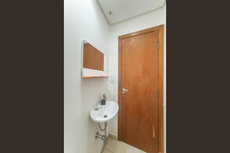 Casa à venda com 156m², 3 quartos e 2 vagasLavabo