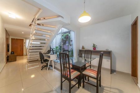 Casa à venda com 156m², 3 quartos e 2 vagasSala de Jantar