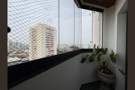 Apartamento à venda com 105m², 3 quartos e 2 vagas Apartamento à venda com 105m², 3 quartos e 2 vagasSacada