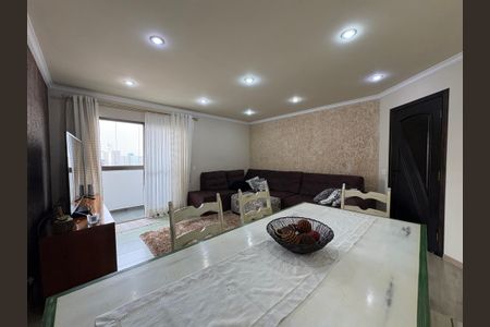 Apartamento à venda com 105m², 3 quartos e 2 vagas Apartamento à venda com 105m², 3 quartos e 2 vagasSala