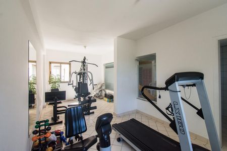 Apartamento à venda com 105m², 3 quartos e 2 vagas Apartamento à venda com 105m², 3 quartos e 2 vagasÁrea comum - Academia