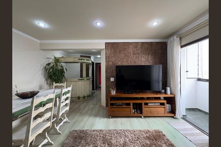 Apartamento à venda com 105m², 3 quartos e 2 vagas Apartamento à venda com 105m², 3 quartos e 2 vagasSala