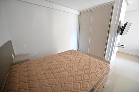 Studio para alugar com 60m², 1 quarto e 1 vaga Studio para alugar com 60m², 1 quarto e 1 vagaQuarto