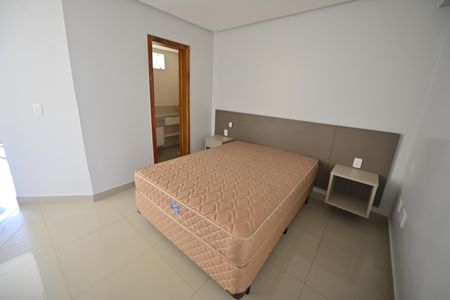 Studio para alugar com 60m², 1 quarto e 1 vaga Studio para alugar com 60m², 1 quarto e 1 vagaQuarto