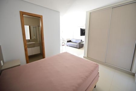 Studio para alugar com 60m², 1 quarto e 1 vaga Studio para alugar com 60m², 1 quarto e 1 vagaQuarto