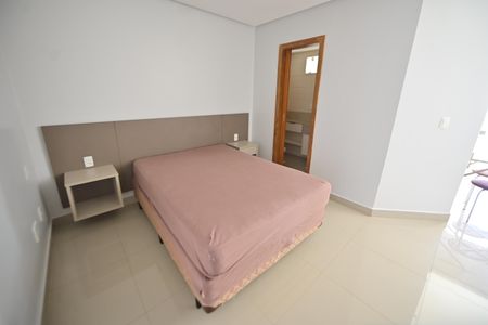Studio para alugar com 60m², 1 quarto e 1 vaga Studio para alugar com 60m², 1 quarto e 1 vagaQuarto