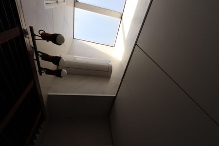 Casa à venda com 240m², 3 quartos e 2 vagasEscritório