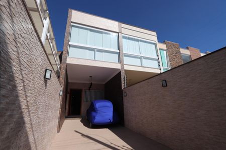 Casa à venda com 240m², 3 quartos e 2 vagasGaragem