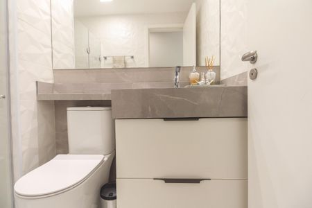 Apartamento à venda com 67m², 2 quartos e 1 vagaBanheiro Social 