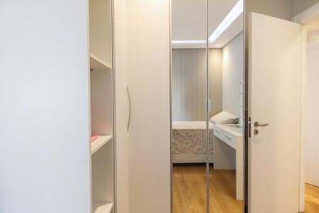 Apartamento à venda com 67m², 2 quartos e 1 vagaQuarto 