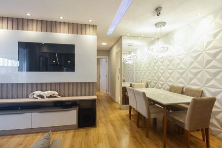 Apartamento à venda com 67m², 2 quartos e 1 vagaSala 