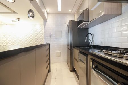 Apartamento à venda com 67m², 2 quartos e 1 vagaCozinha 