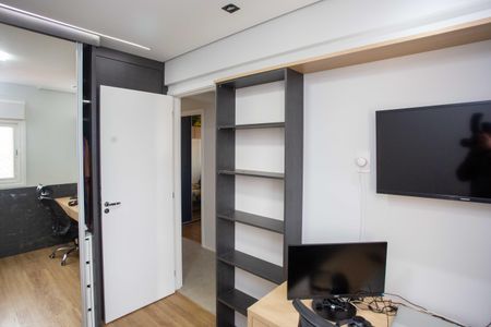 Apartamento à venda com 130m², 4 quartos e 3 vagasQuarto 3