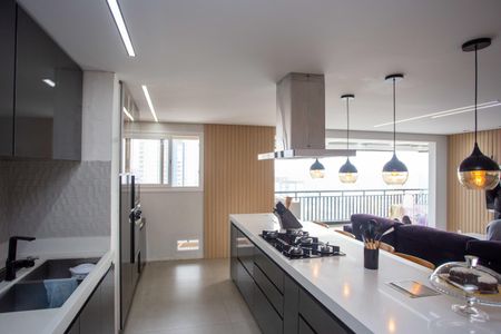 Apartamento à venda com 130m², 4 quartos e 3 vagasCozinha