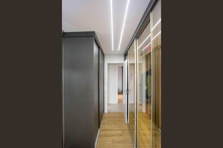 Apartamento à venda com 130m², 4 quartos e 3 vagasCloset da suíte