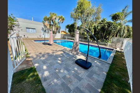 Apartamento para alugar com 41m², 2 quartos e 1 vagaÁrea comum - Piscina