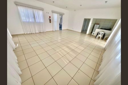 Apartamento para alugar com 41m², 2 quartos e 1 vagaÁrea comum - Salão de festas